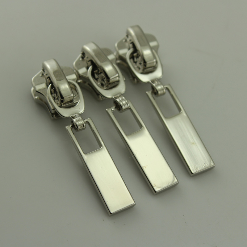 经典款服装拉链头 合金拉头