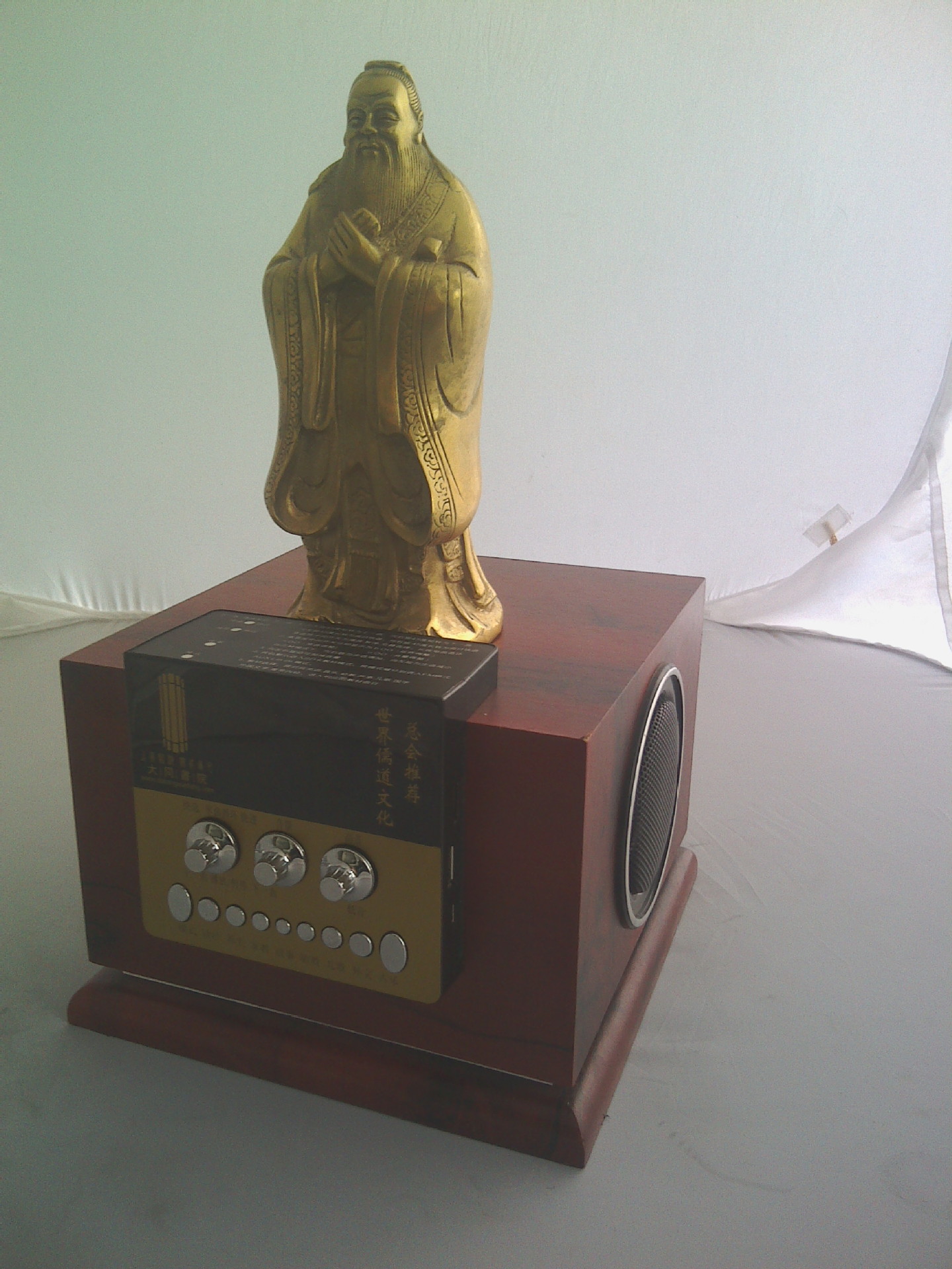 婴幼儿教具-孔子国学机 经典听读机 高档家具用