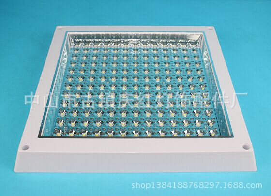 LED厨卫灯 玻璃面 厂家直供  LED厨卫灯   12W明装方形     300*300