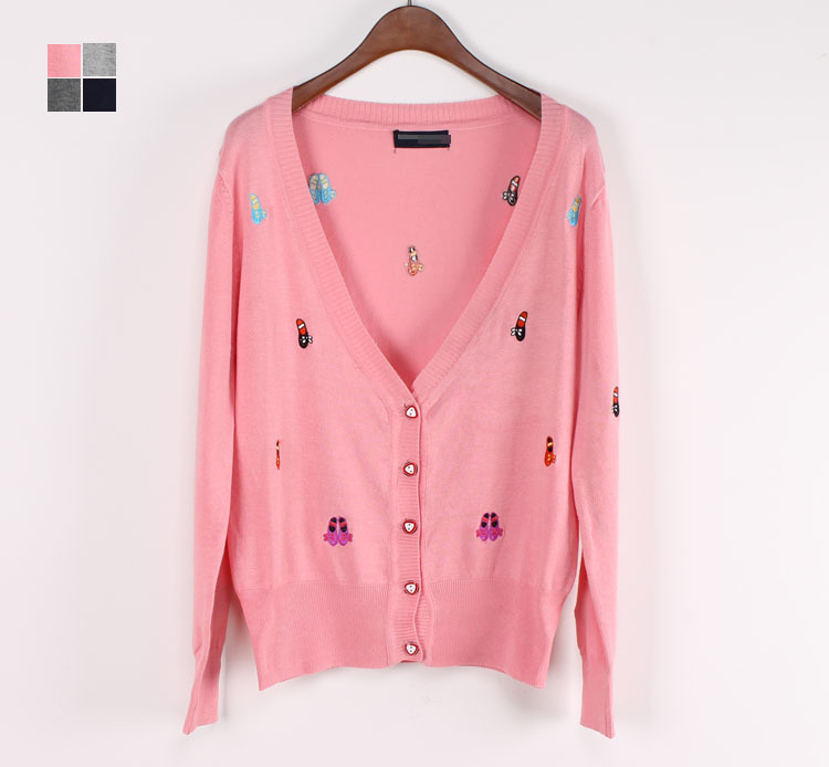 2014新春款女装满身<em>鞋子</em>V领上<em>毛衣开衫</em>学院风