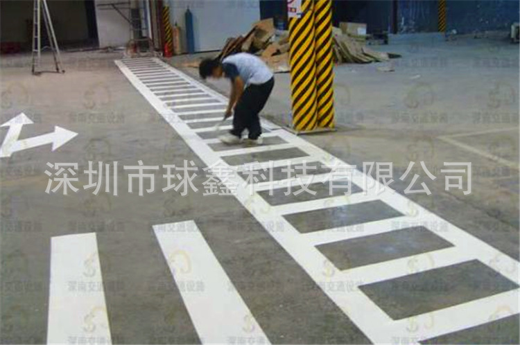 【专业画线、公路画线、地下车库划线、球场画