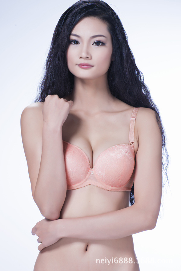 【厂家直销少女文胸 品牌聚拢文胸 女士内衣胸