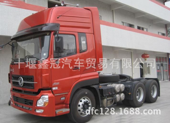 牵引车-东风天龙385马力12档变速箱3.42速后