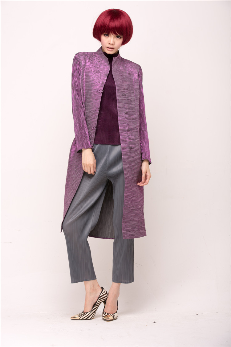 市女士风衣上衣 纯色<em>女装</em>外套 <em>上海女装工厂</em> A