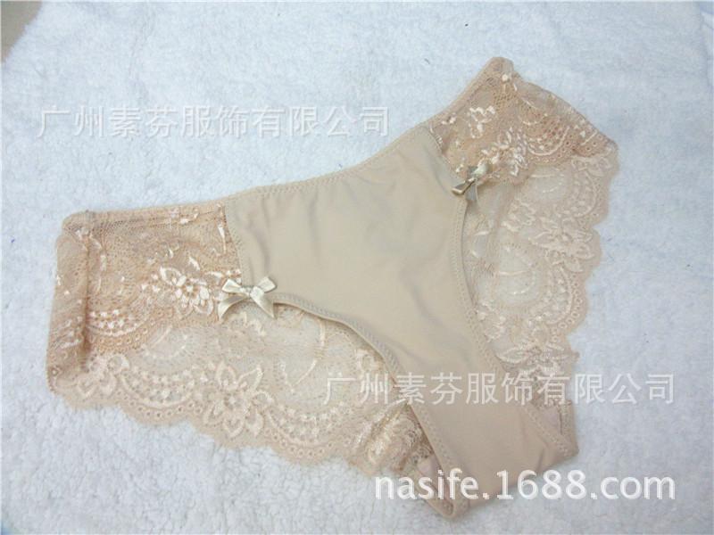 【欧美一线品牌 牛奶丝蕾丝拼接性感低腰女士