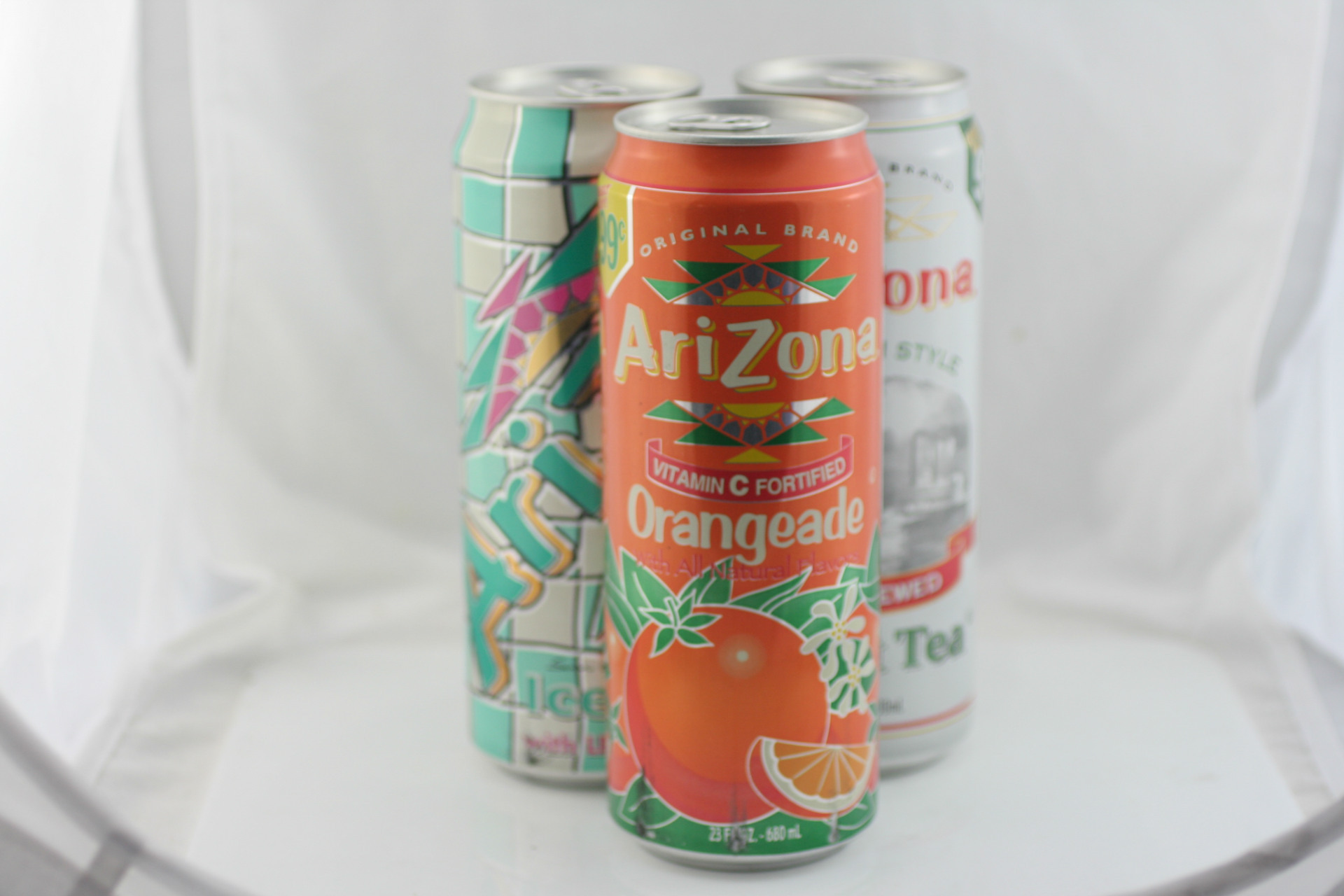 在包装上就略胜一筹的arizona,其本身的功能性和饮用性也不在话下