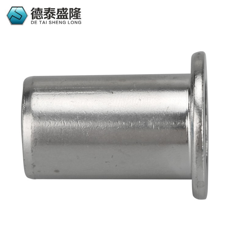 通孔不锈钢平头光面拉铆螺母2