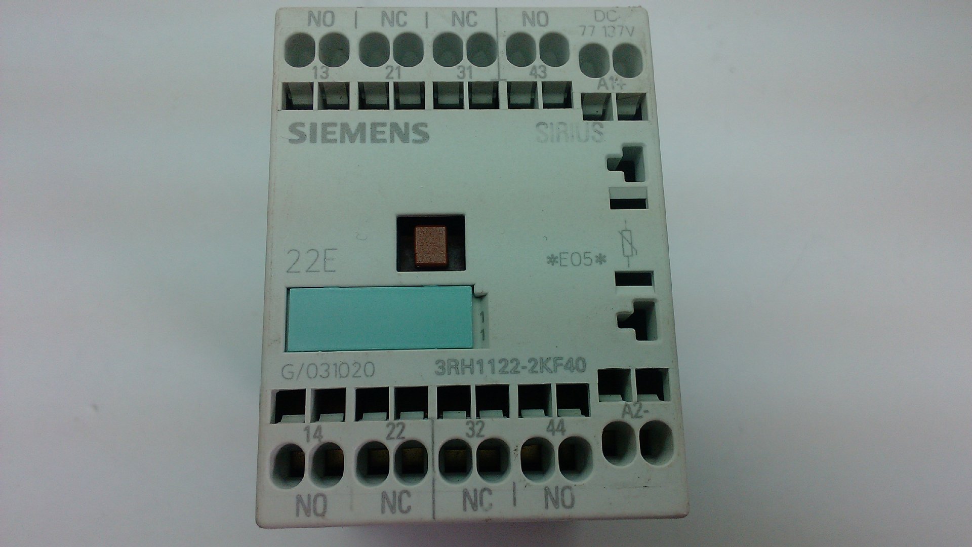 西门子接触器 现货3RH1122-2KF40 DC77-13