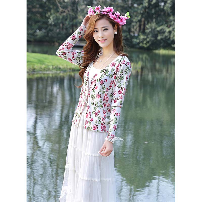 2014春季新款女装 <em>韩版开衫v领</em>时尚印花图案针