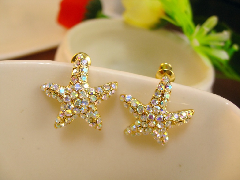批发韩国实拍 欧比雅比耳钉 海星满钻精致高档