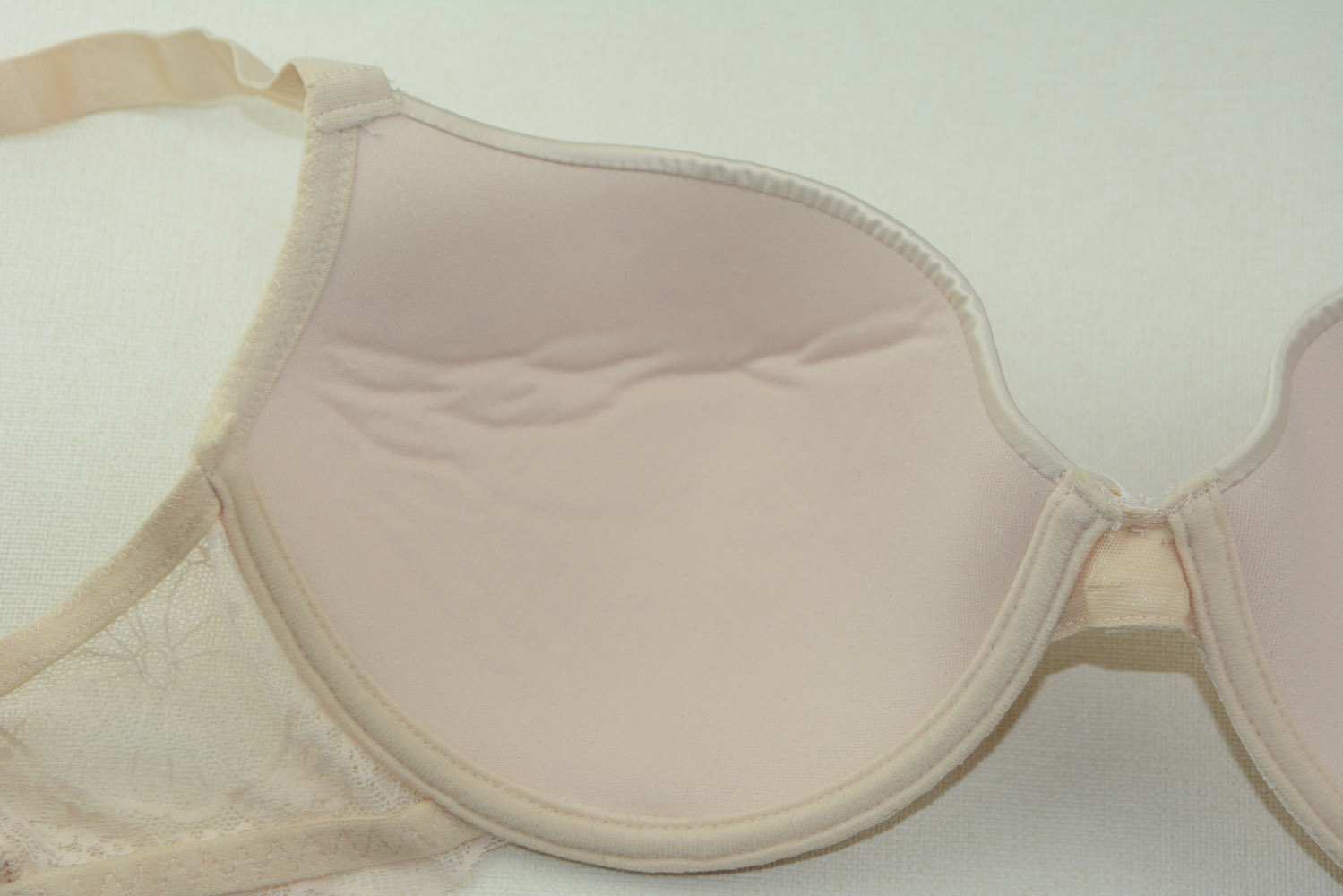 【<em>外贸</em>正品<em>文胸罩</em> 高贵<em>刺绣</em>深V超聚拢调整型内