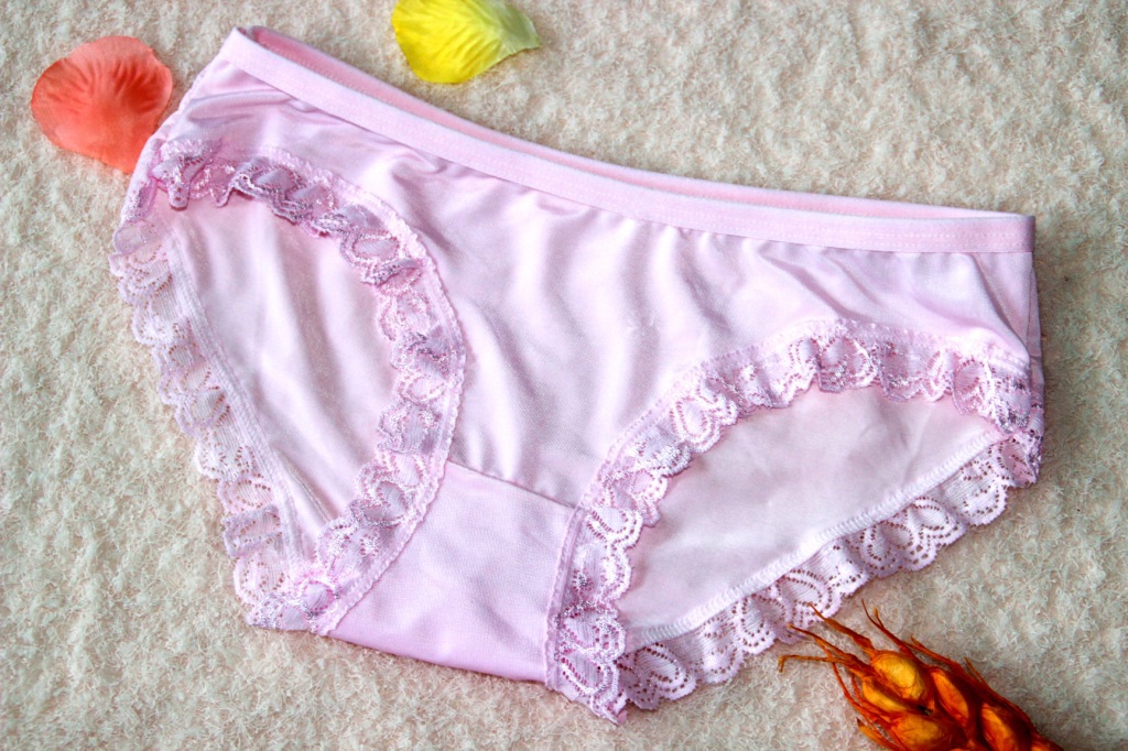 <em>内裤</em>-批发<em>冰丝</em>低腰蕾丝边<em>三角</em>女式<em>内裤</em> 超薄无