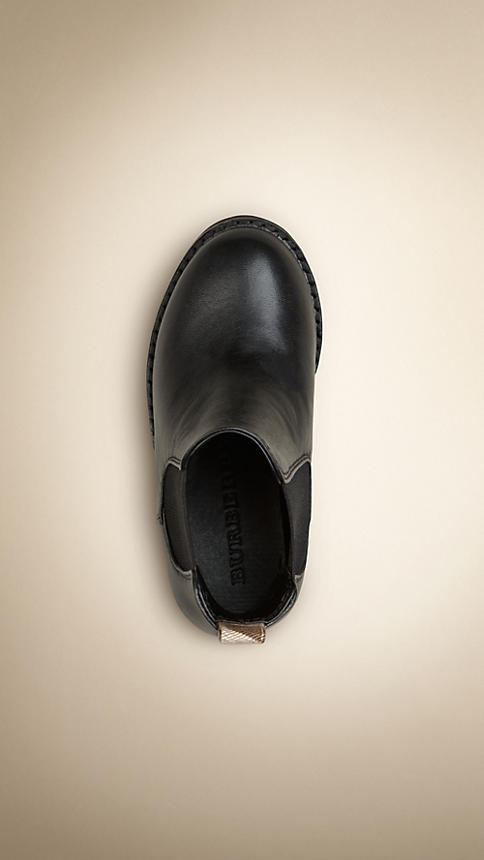 88a1c47826793adb8361aabdae9198