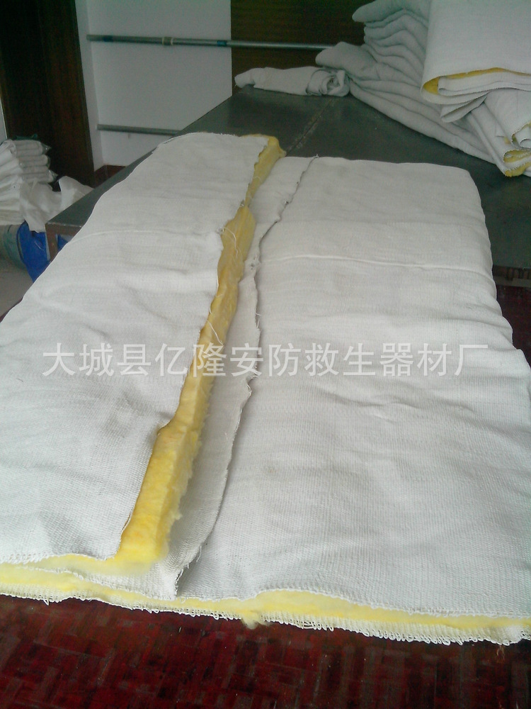 YL-SMB 石棉被  14元 平米 (5)