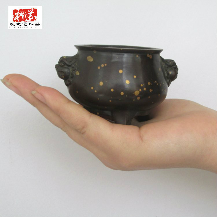 大明宣德小鼎香炉高6.5cm直径7.5cm重0.24kg (
