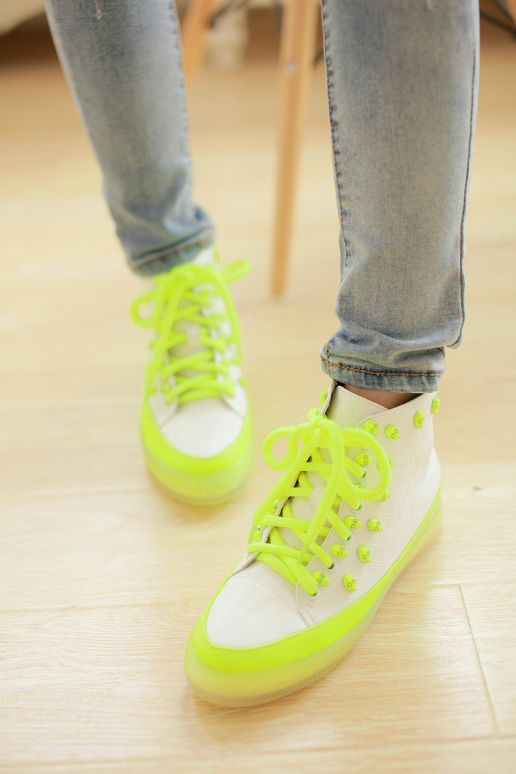 单鞋-厂家批发风靡韩国<em>荧光女鞋</em> 骷髅头内增高