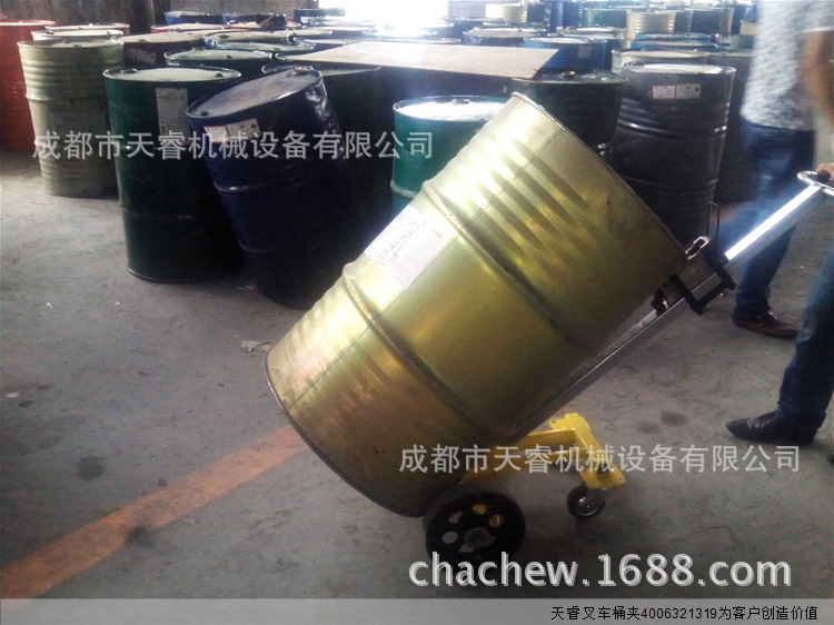 天睿叉车油桶夹具 (20)