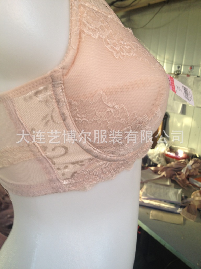 <em>文胸</em>-外贸日韩<em>无钢圈</em>采用工程学<em>原理</em>与科学柔