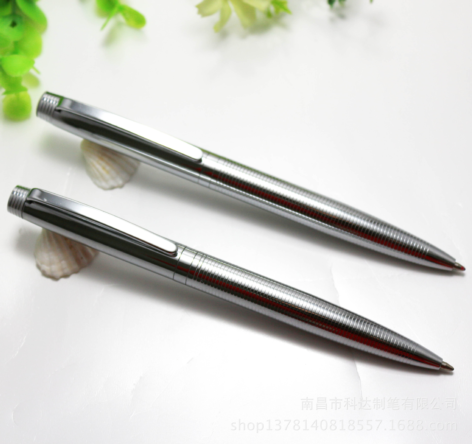 【【厂家网上直销】 供应金属笔类 亮铬圆珠笔