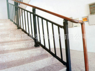 批量生产f-04户外铁方管楼梯扶手 楼梯立柱扶手