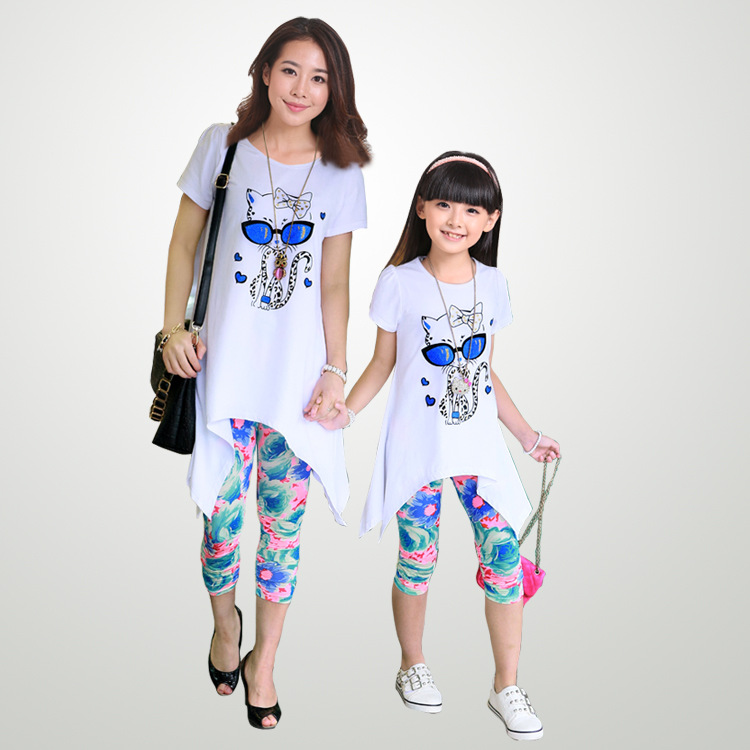 2014新款亲子装<em>母女套装</em>卡通动漫眼镜猫咪休