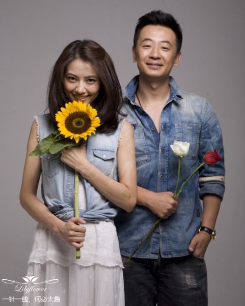 马甲-采购儿童白衬衣<em>黑马甲</em>黑<em>裤子</em>服装--阿里巴