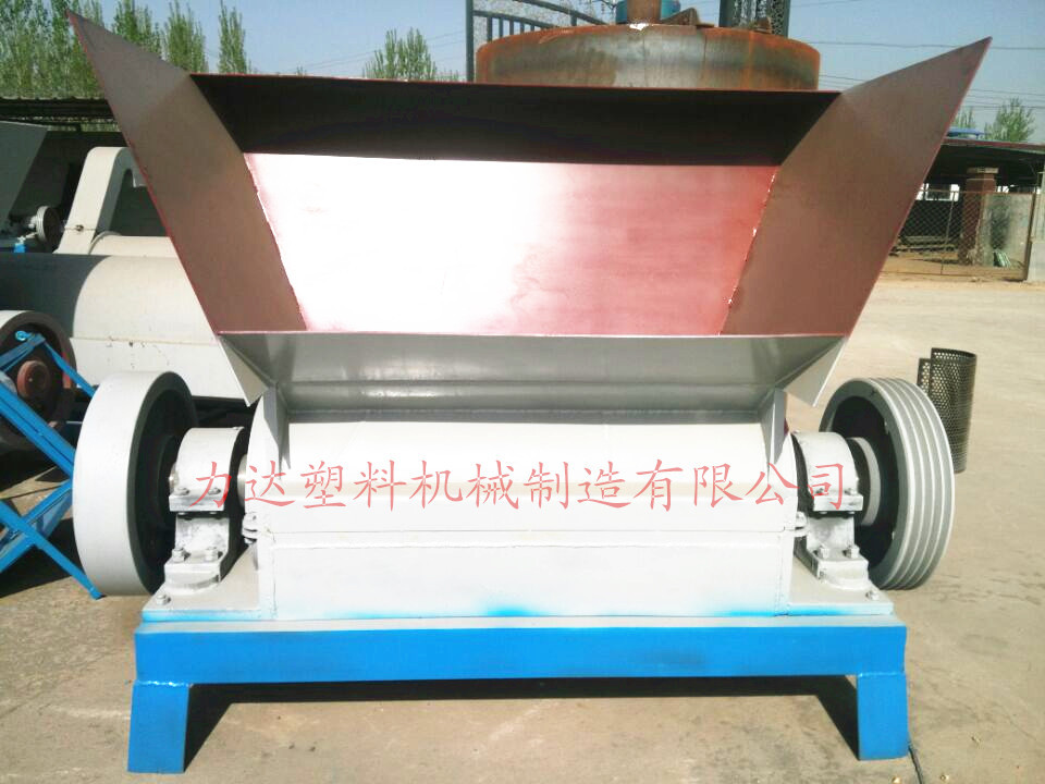 造紙專(zhuān)用破碎機(jī) 24