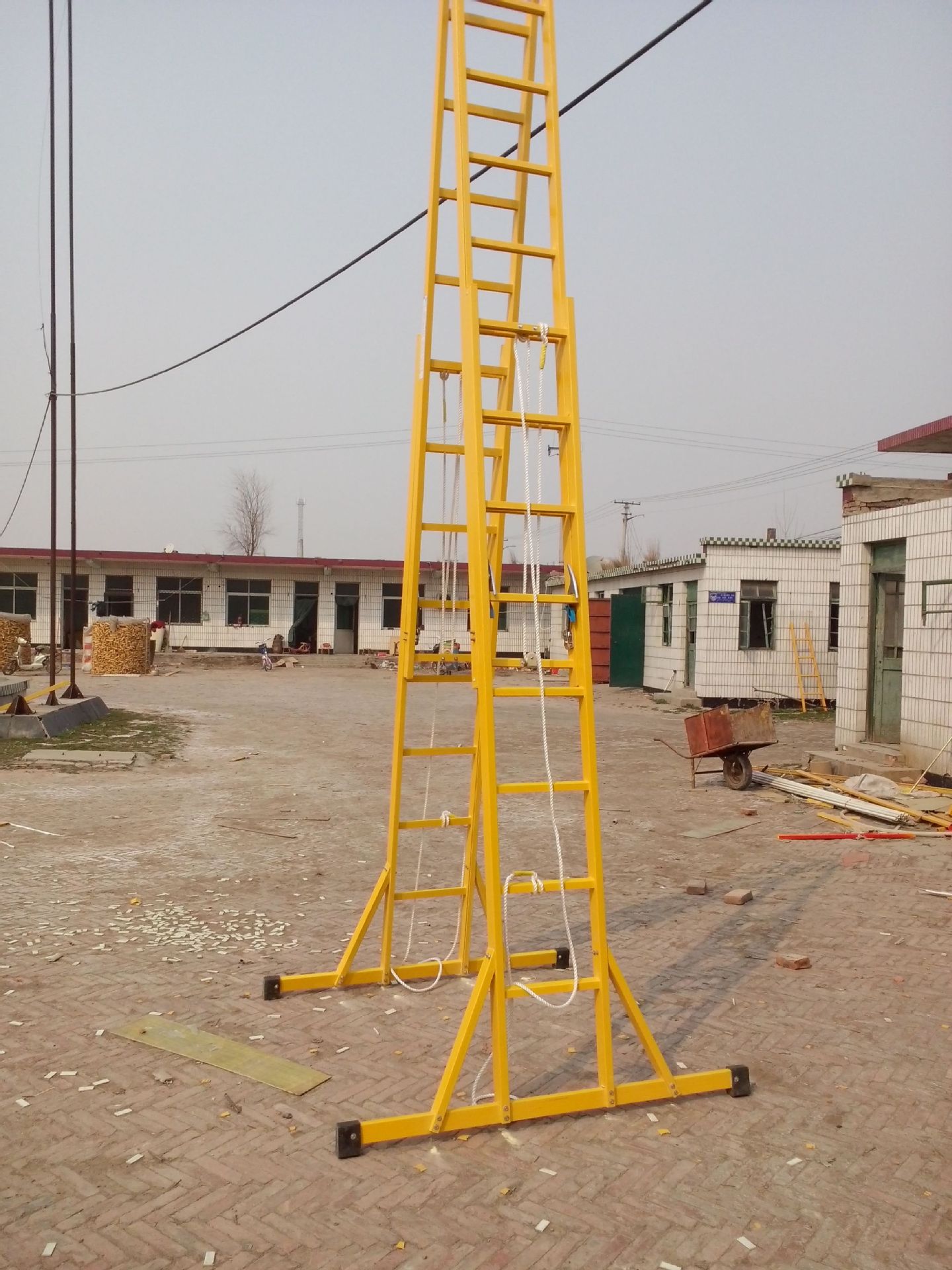 人字双升降绝缘梯
