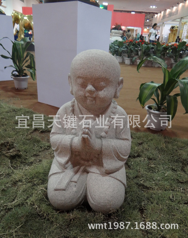 5696022_220402944000_2