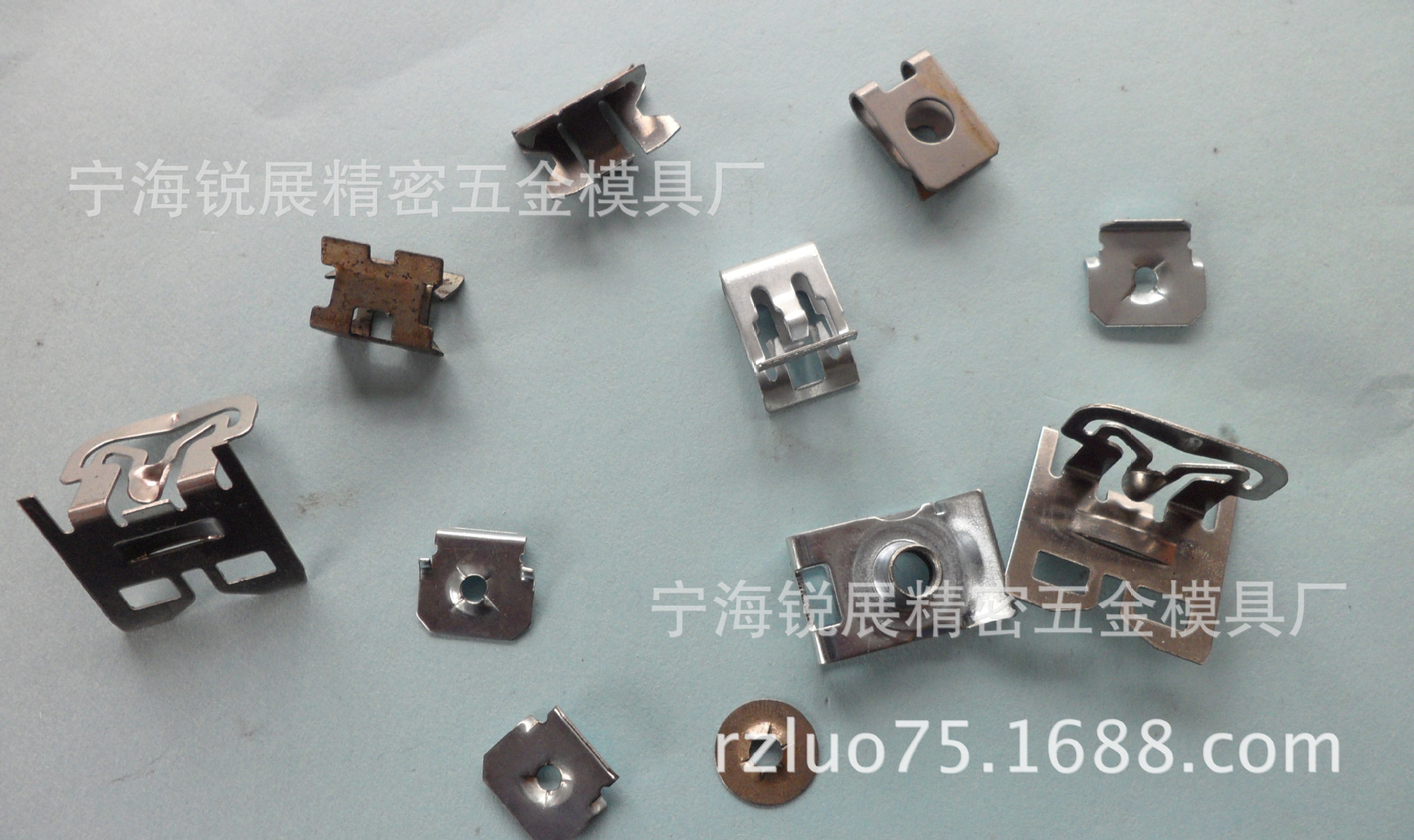 供应五金弹片连续模具