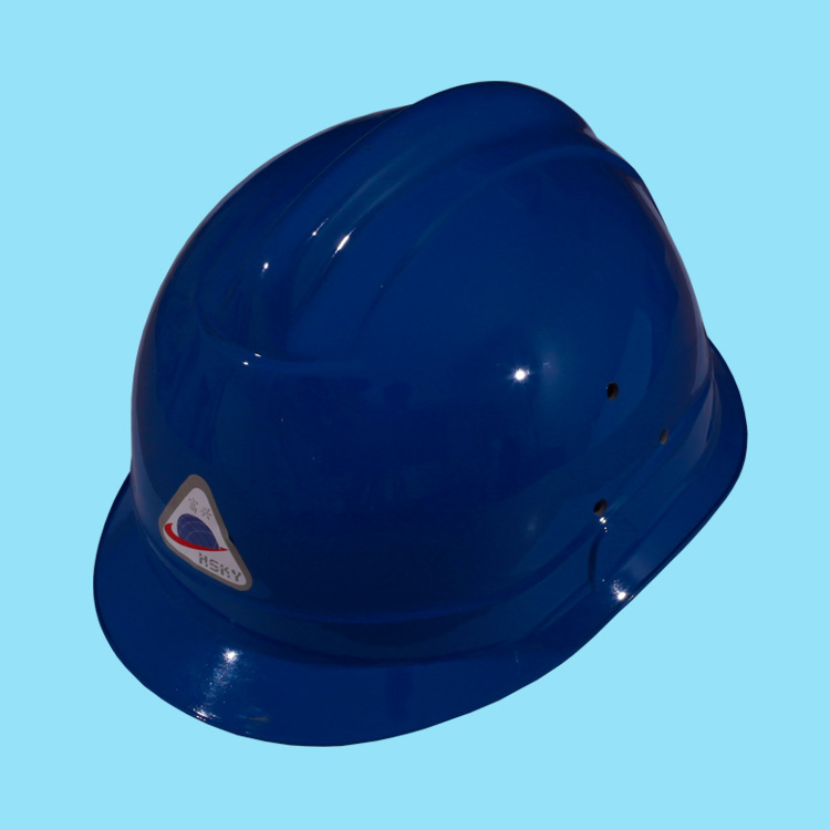 岁末保供电 据守迎新年