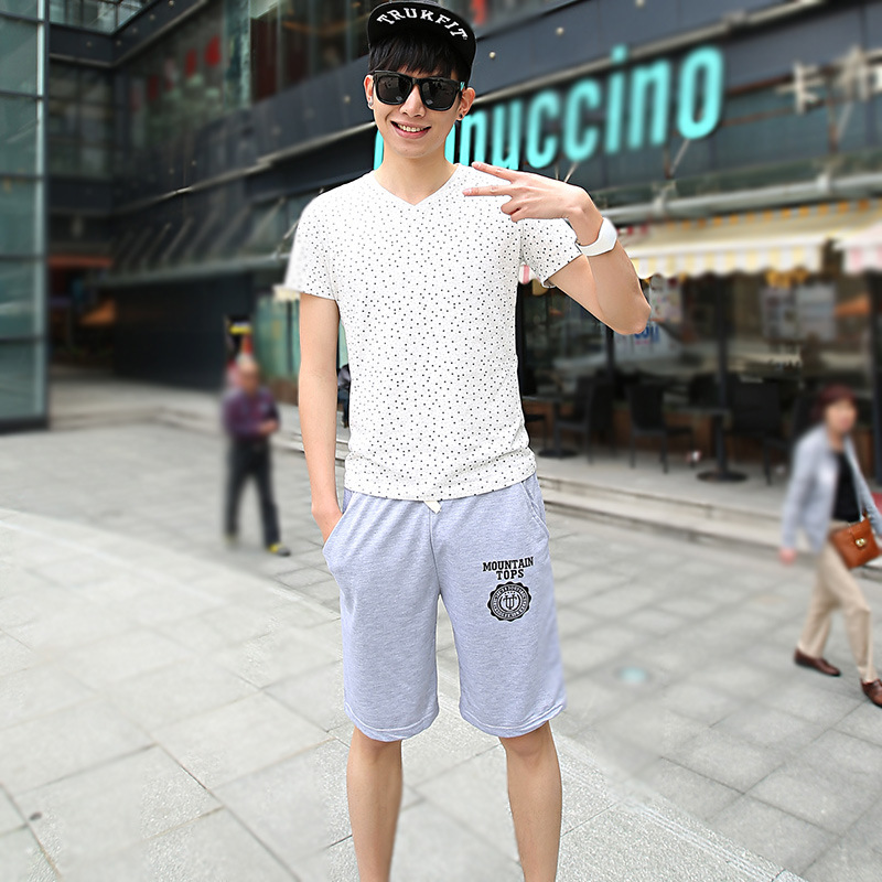 韩版休闲中裤沙滩裤潮<em>马裤</em>大码运动短裤五分裤