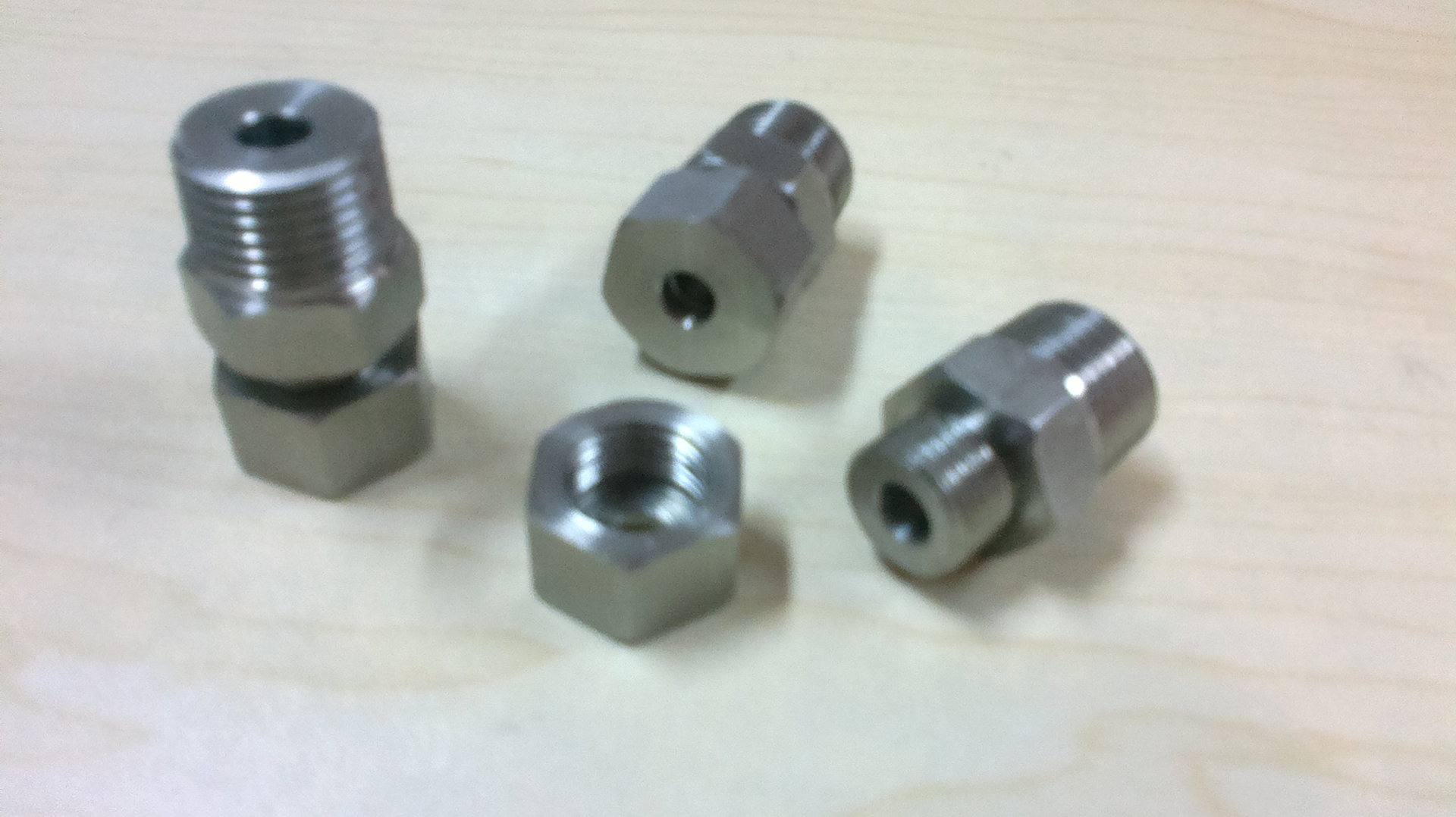 机加工-上海浦东北蔡承接精密车床加工,精密零