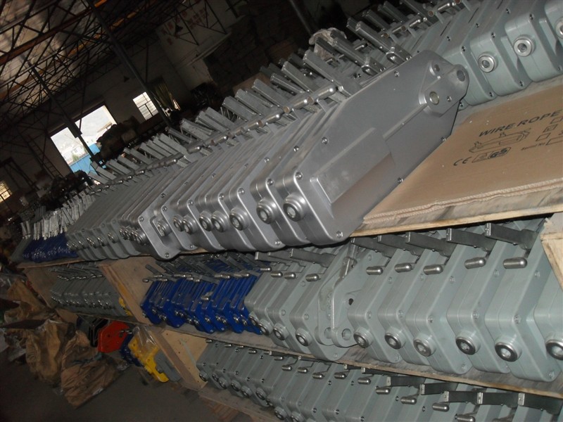 1542119372_331223612