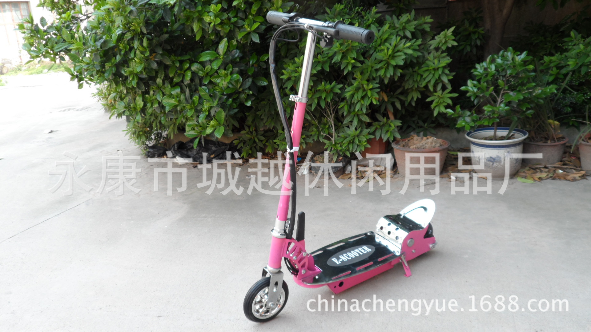 代步车-询价产品:2013新款电动四轮车 时风电