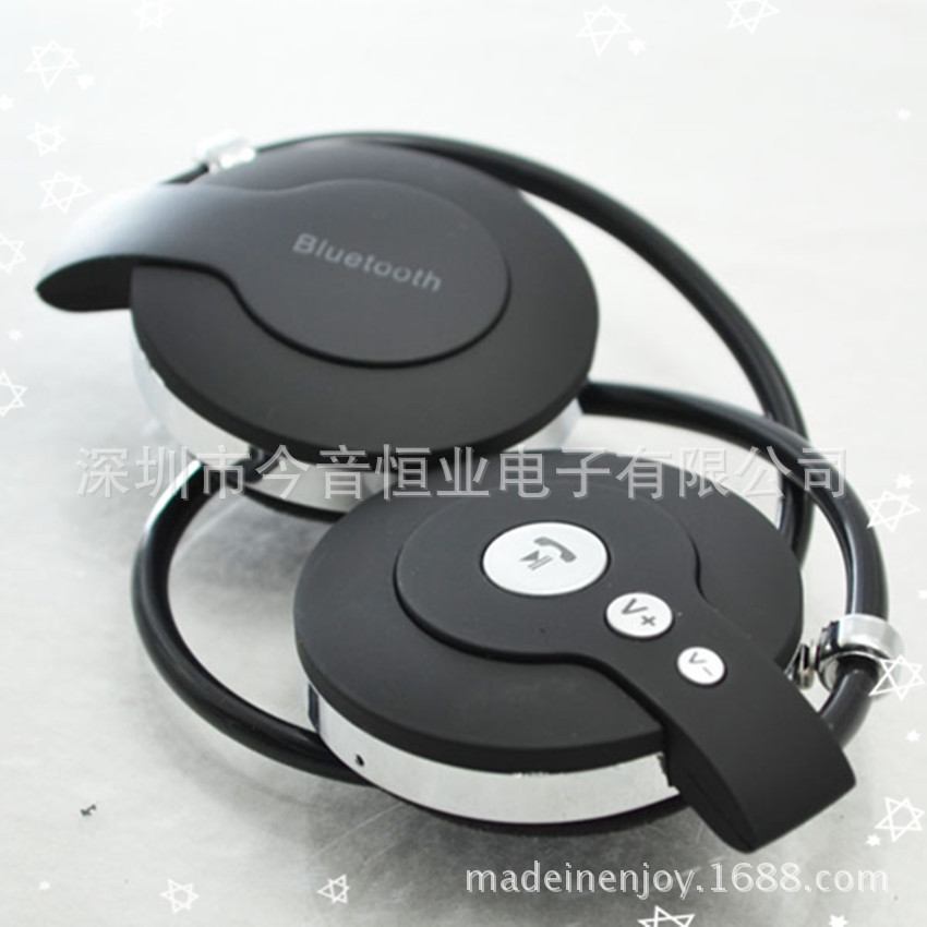 black sports bluetooth headpho