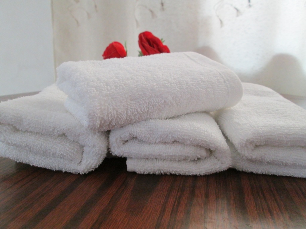 宾馆 洗浴 超市 足疗 会馆 一次性单双毛白毛巾