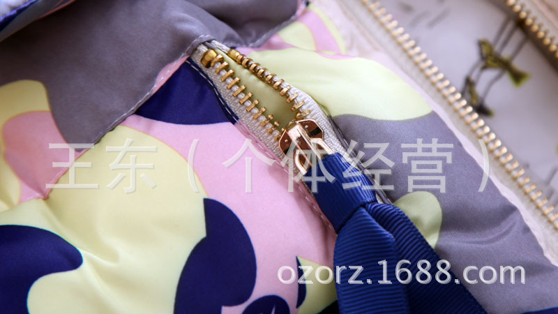 2014新款女装 百搭帅气 冬季迷彩彩云花色修身短