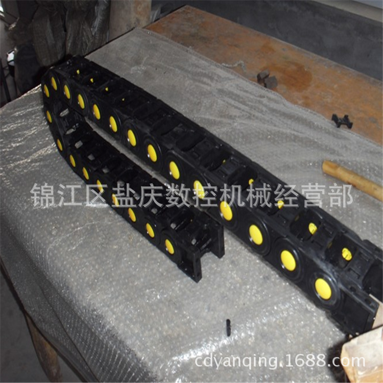 大量供应数控机床工程塑料拖链35*50规格 电缆坦克链 质量保证