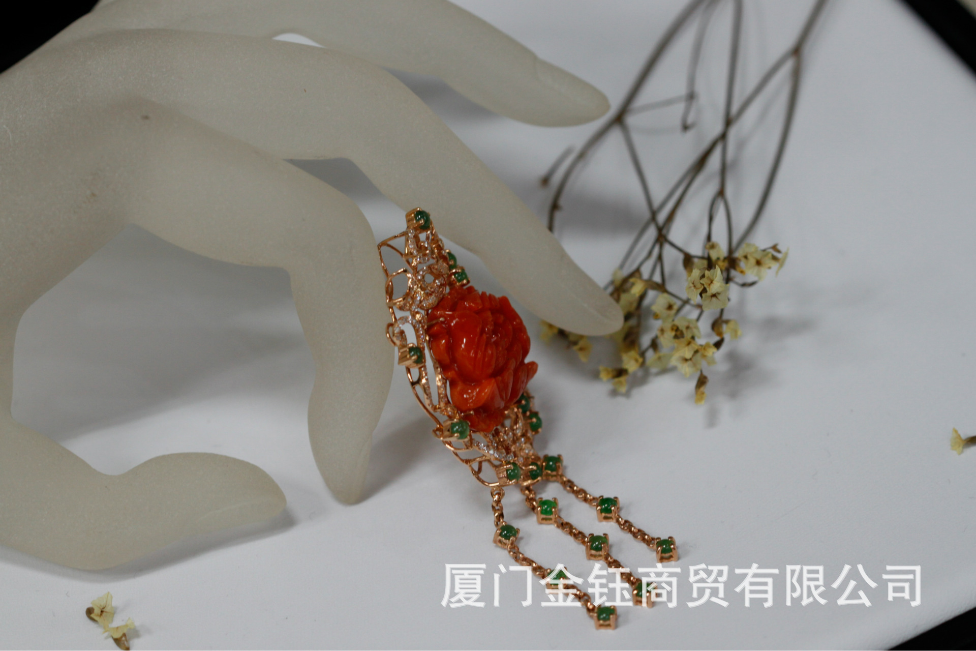 玉格阁珠宝 天然珊瑚 18k玫瑰金镶嵌花形珊瑚吊坠 翡翠批发
