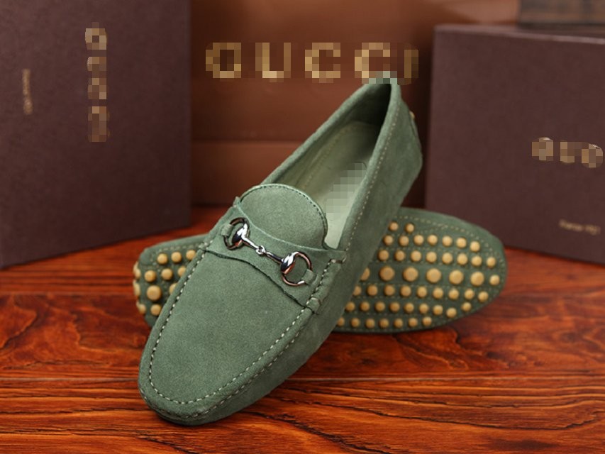 大牌春夏新款 金属扣牛皮磨砂舒适豆豆男鞋 一