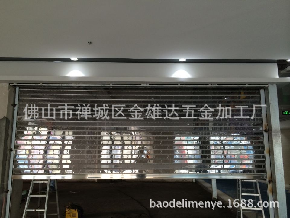 商铺水晶卷帘门