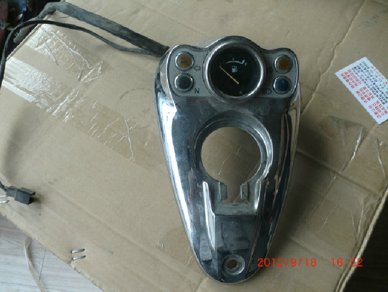 摩托车传动系统零件-建设雅马哈JYM250油箱装