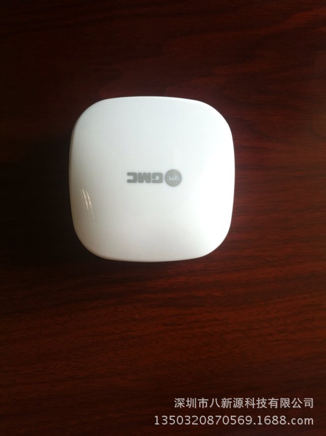 乐泡移动电源外壳喷油