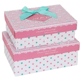 纸盒-圆点 礼品盒 长方形 包装盒子 纸盒 粉色 两