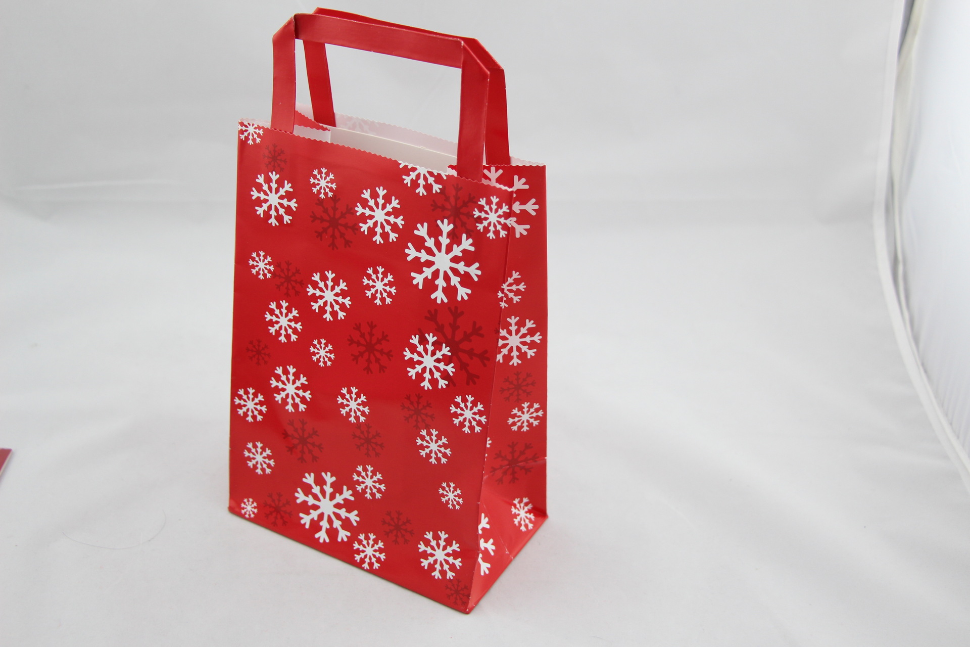 【热点】“限塑令”下纸制品迎来新机遇南王科技扩产后能否打败竞争对手？