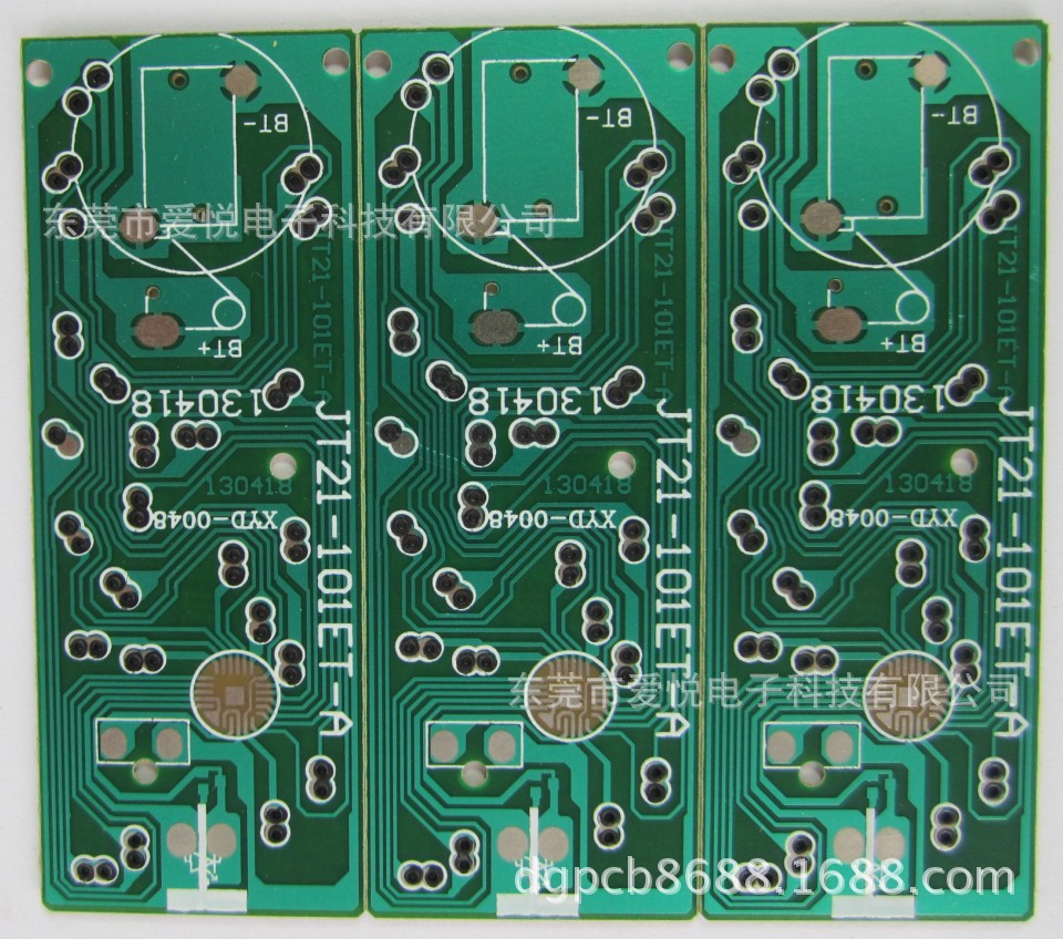 單麵XPC電鎳碳油灌孔線路板01