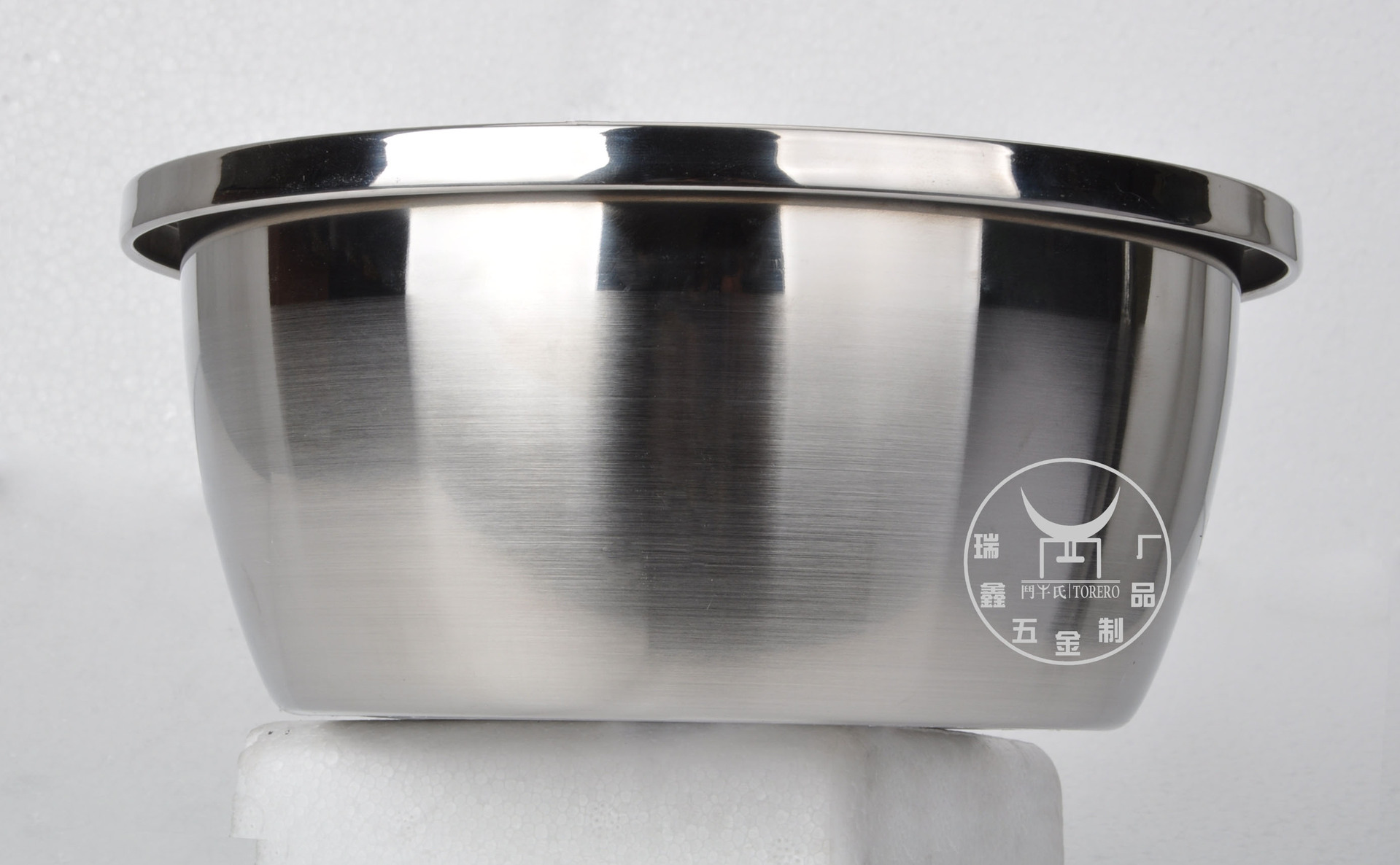 湯盆外觀有質感