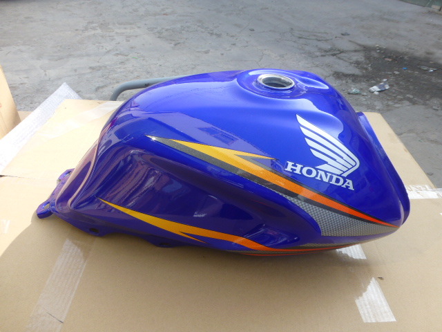 新大洲本田SDH125-52\/52A超级锐箭 油箱(企业