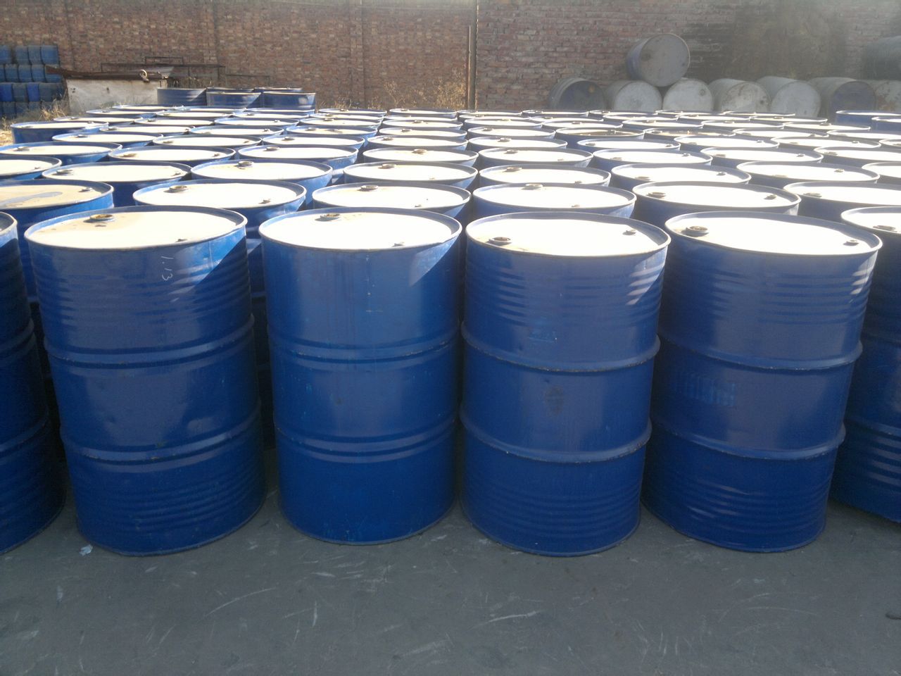 聚氨酯发泡剂白料100kg